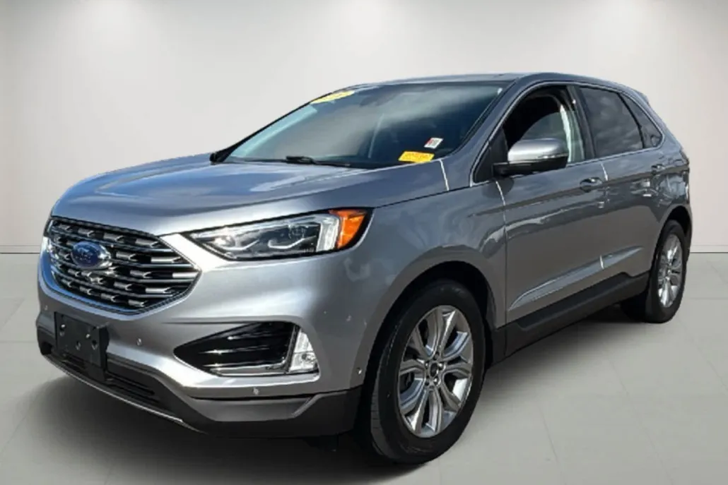 2020 Ford Edge Titanium photo 1