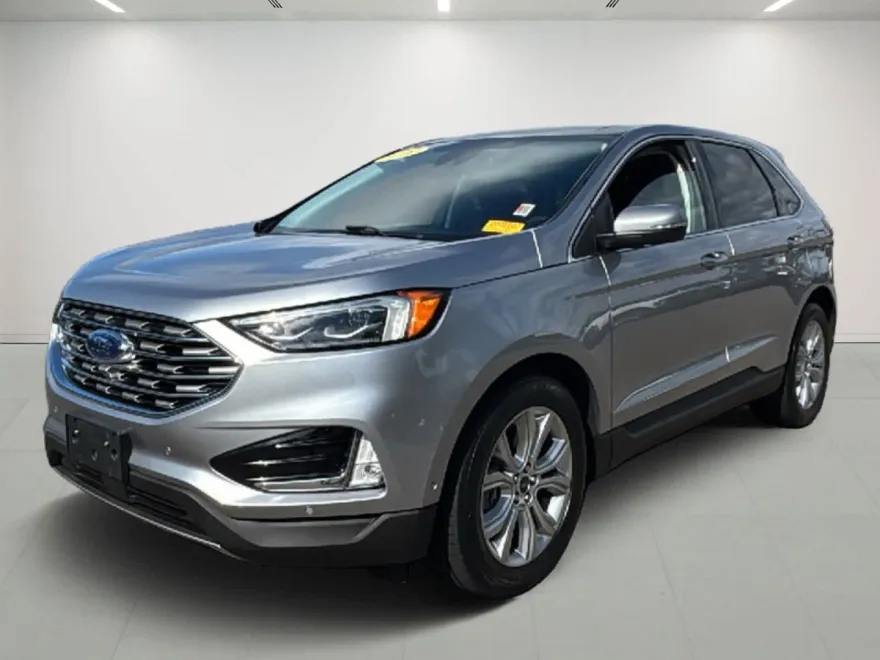 2020 Ford Edge Titanium photo 1