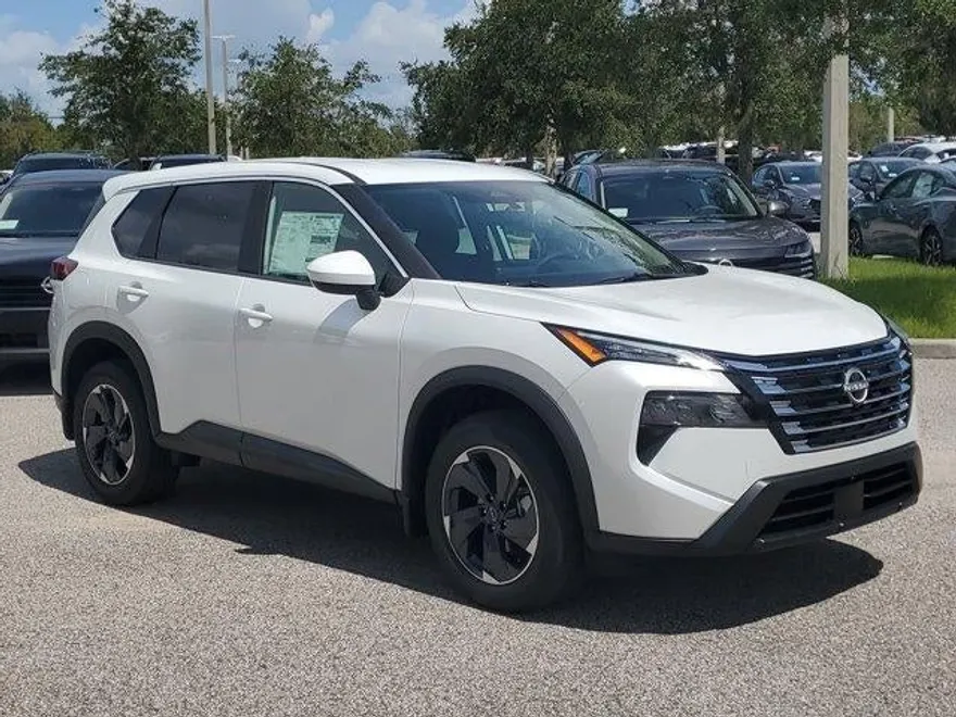 2026 Nissan Rogue SV photo 1