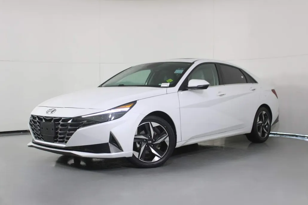 2021 Hyundai Elantra Limited photo 1