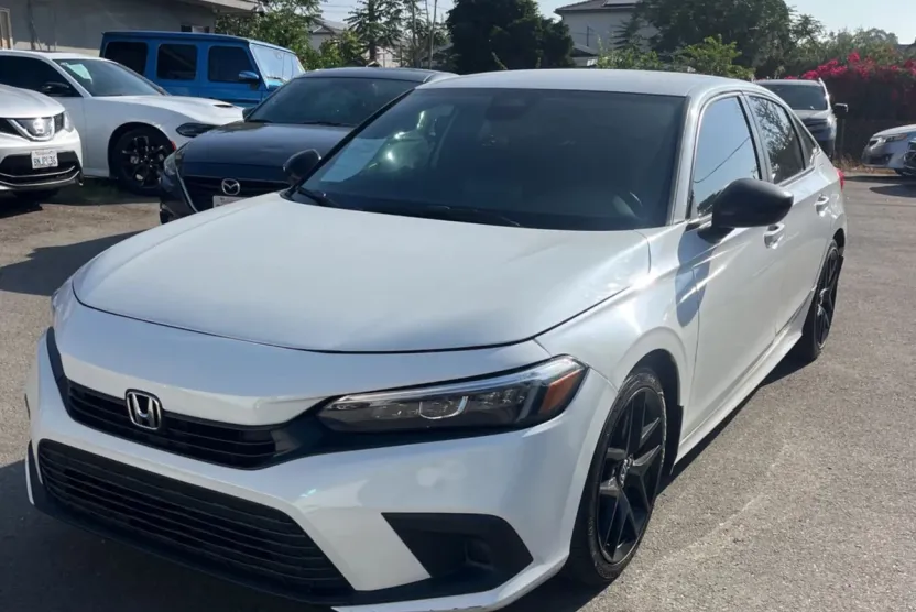 2022 Honda Civic Sport photo 1