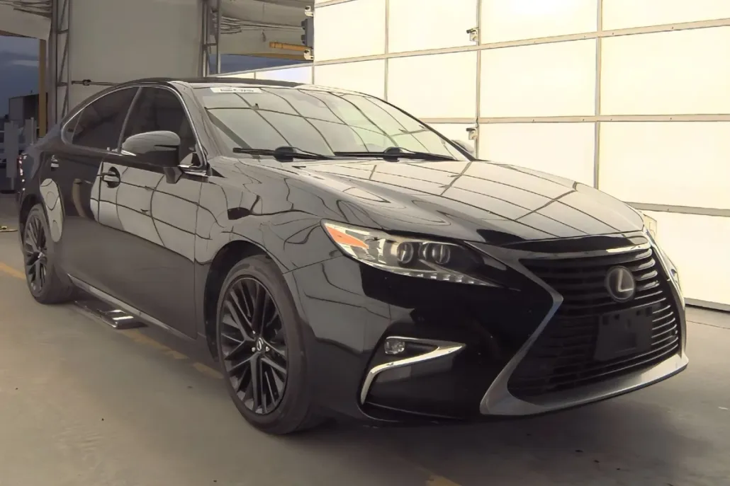 2017 Lexus ES 350 Base photo 1