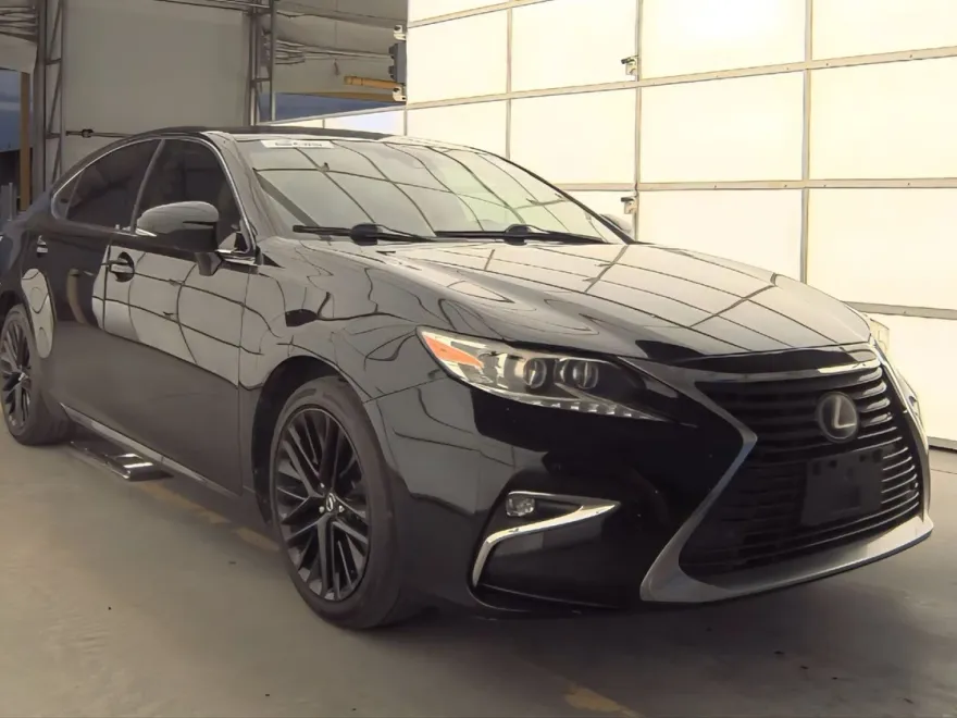 2017 Lexus ES 350 Base photo 1