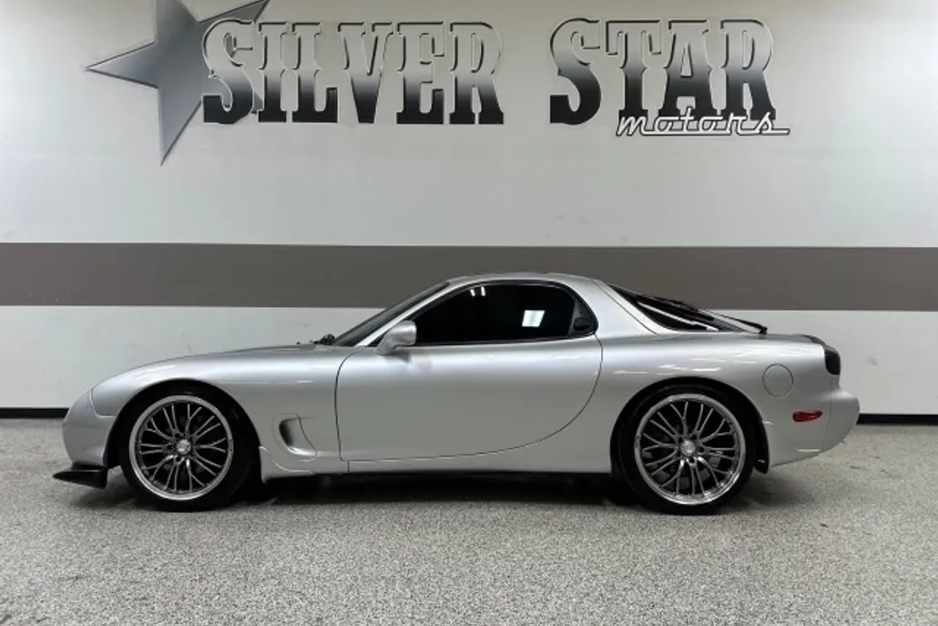 1993 Mazda RX-7 photo 1