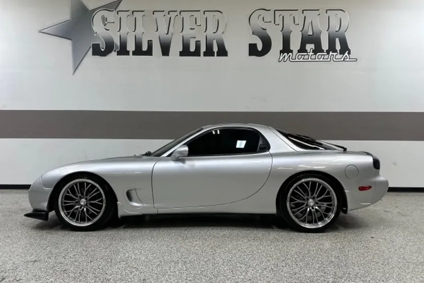1993 Mazda RX-7 photo 1