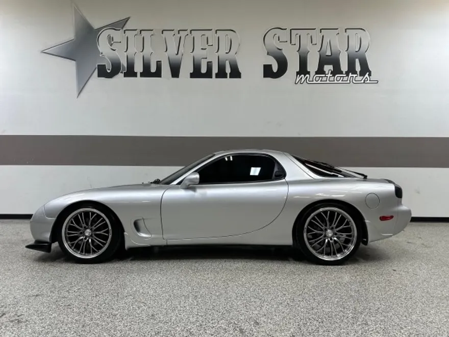 1993 Mazda RX-7 photo 1
