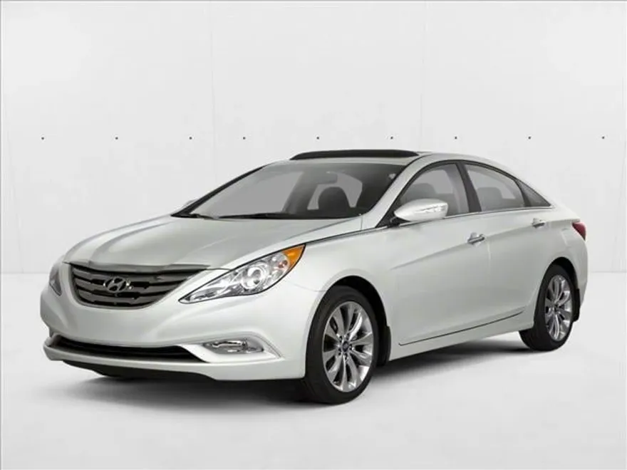 2013 Hyundai Sonata Limited photo 1