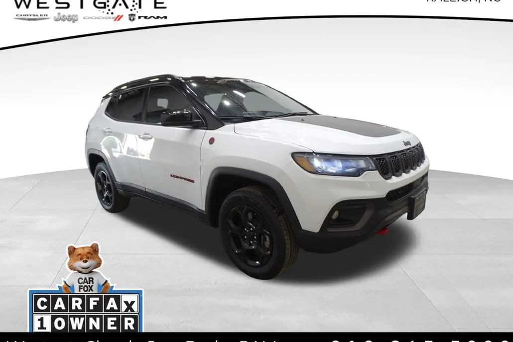 2023 Jeep Compass Trailhawk photo 1
