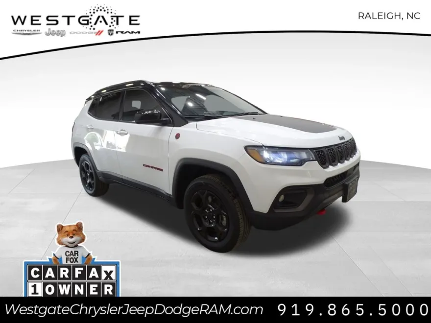2023 Jeep Compass Trailhawk photo 1