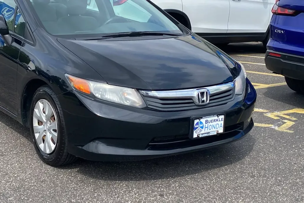 2012 Honda Civic LX photo 1
