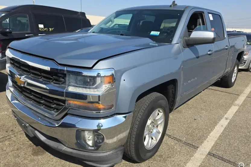 2016 Chevrolet Silverado 1500 LT photo 1