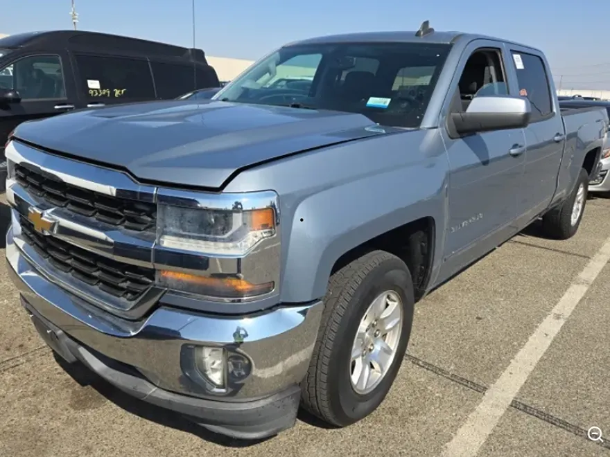 2016 Chevrolet Silverado 1500 LT photo 1