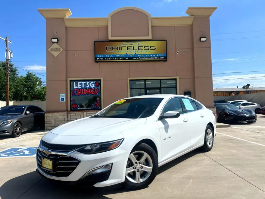 2020 Chevrolet Malibu 1LT photo 1