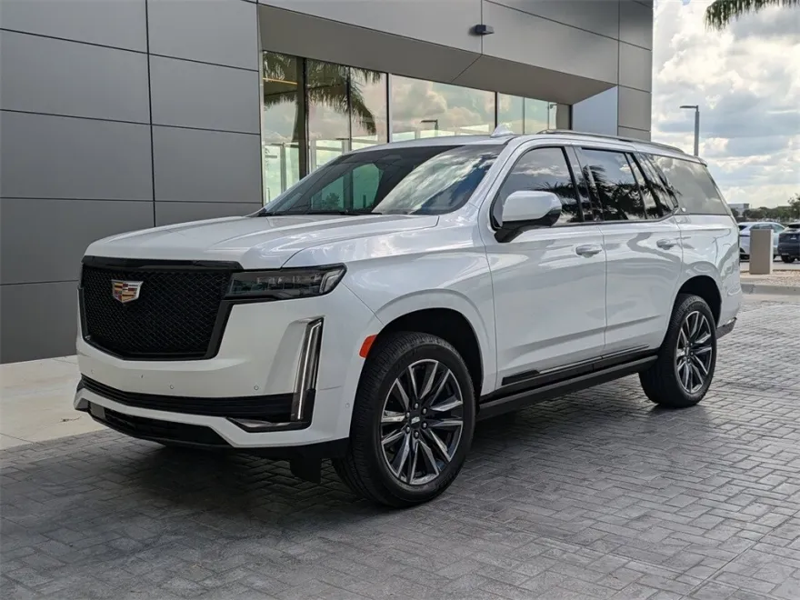 2023 Cadillac Escalade Sport Platinum photo 1