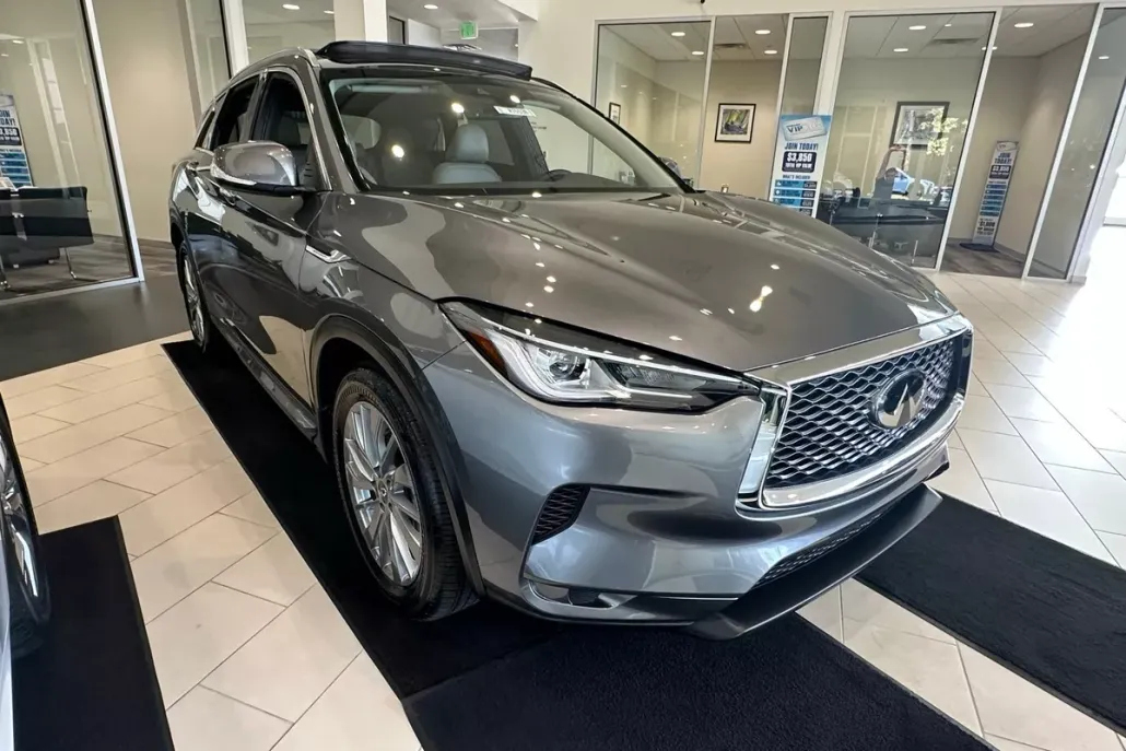 2025 Infiniti QX50 Luxe AWD photo 1