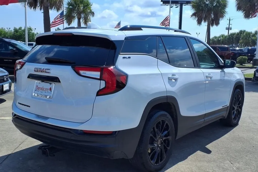 2023 Gmc Terrain SLE photo 1