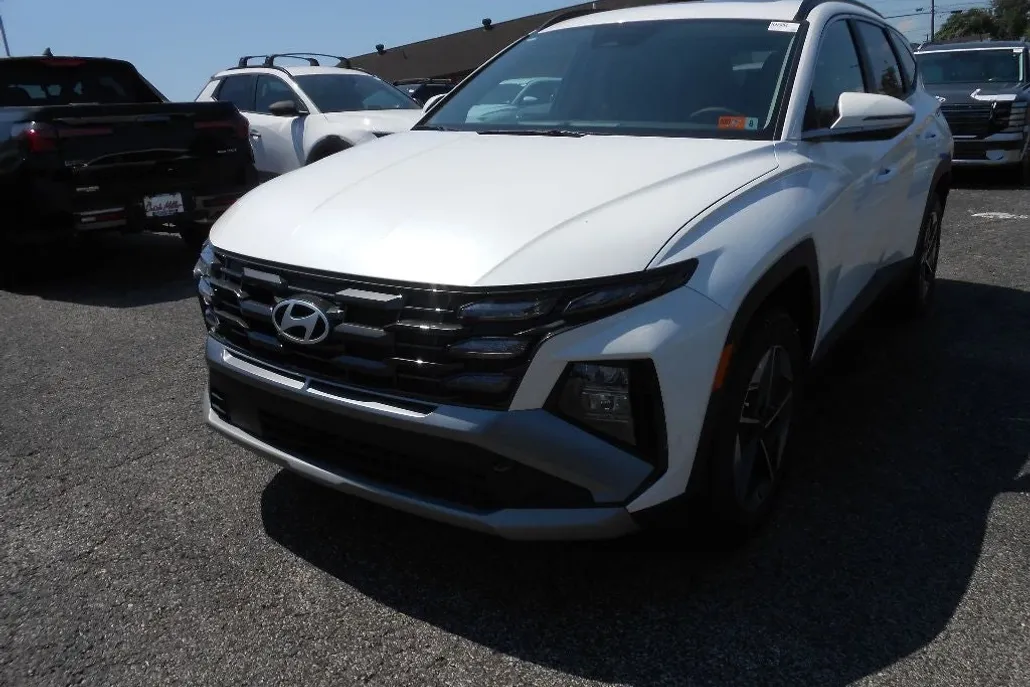 2025 Hyundai Tucson SEL Convenience photo 1