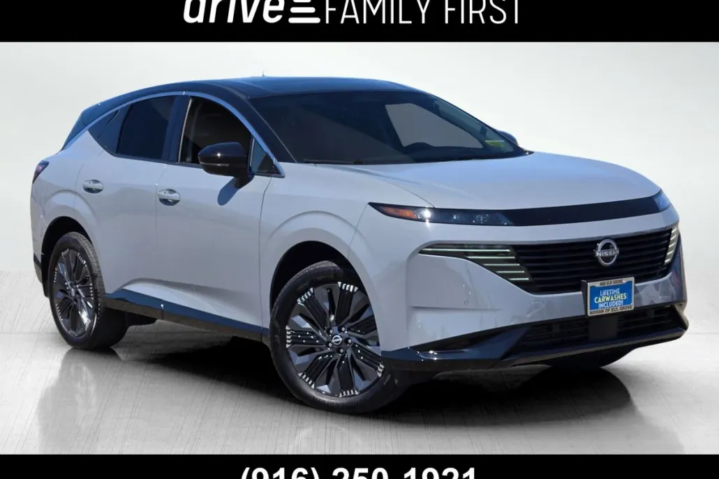 2025 Nissan Murano Platinum photo 1
