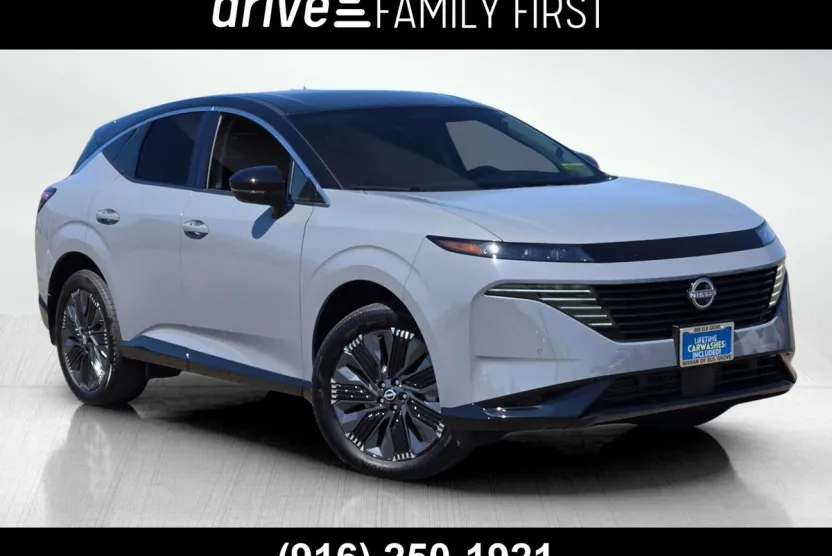 2025 Nissan Murano Platinum photo 1