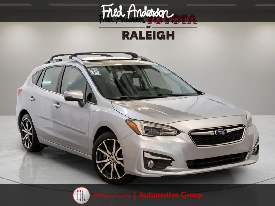 2019 Subaru Impreza 2.0i Limited photo 1