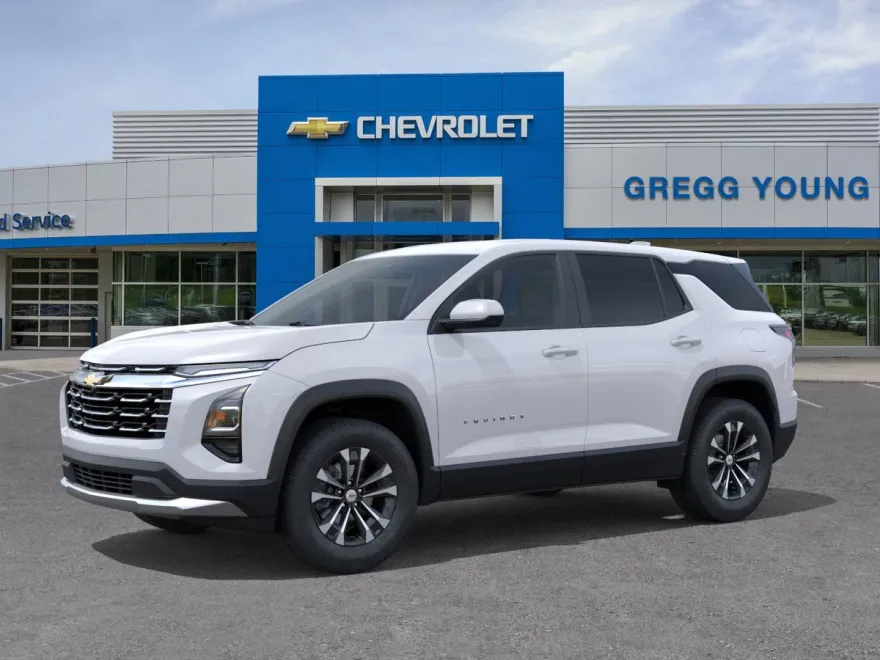 2026 Chevrolet Equinox LT photo 1
