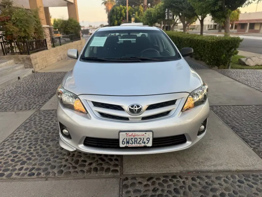2012 Toyota Corolla S photo 1