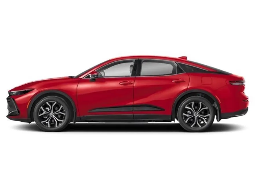 2023 Toyota Crown XLE photo 1