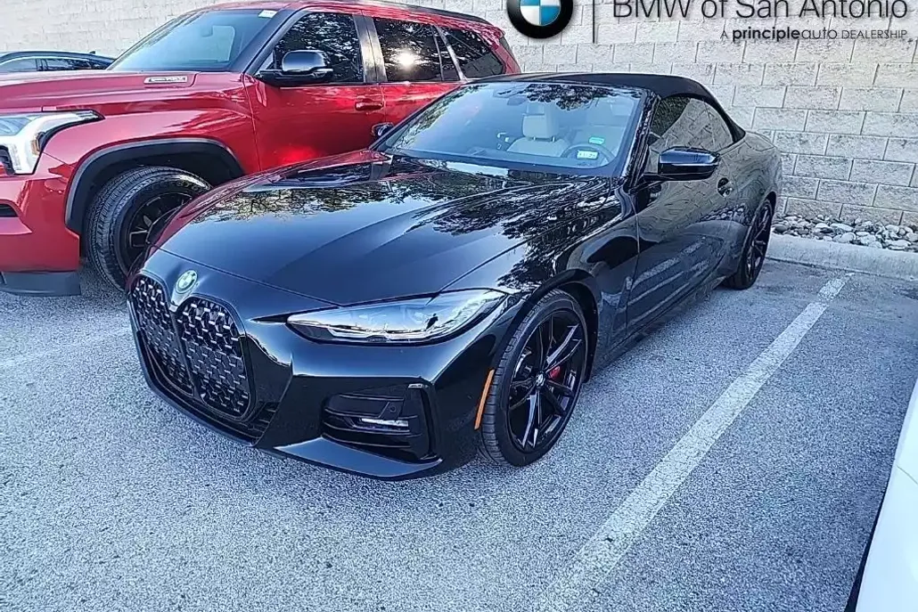2024 Bmw 430i Convertible photo 1
