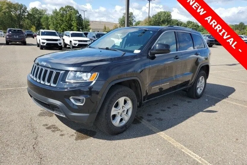 2016 Jeep Grand Cherokee Laredo photo 1