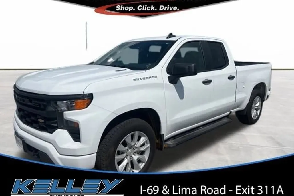 2024 Chevrolet Silverado 1500 Custom photo 1