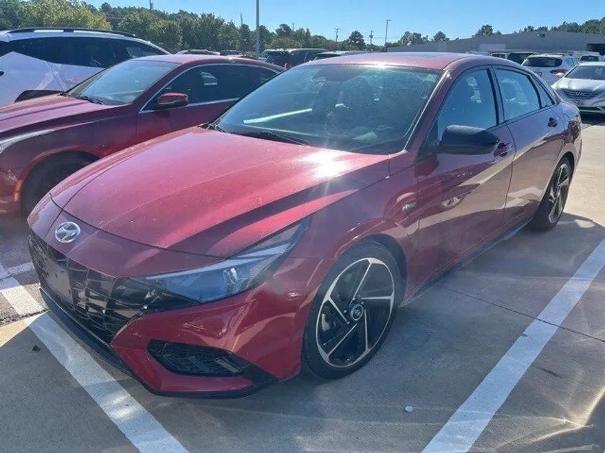 2022 Hyundai Elantra N Line photo 1