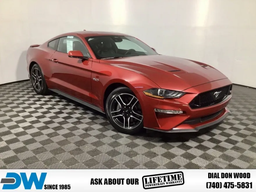 2021 Ford Mustang GT photo 1