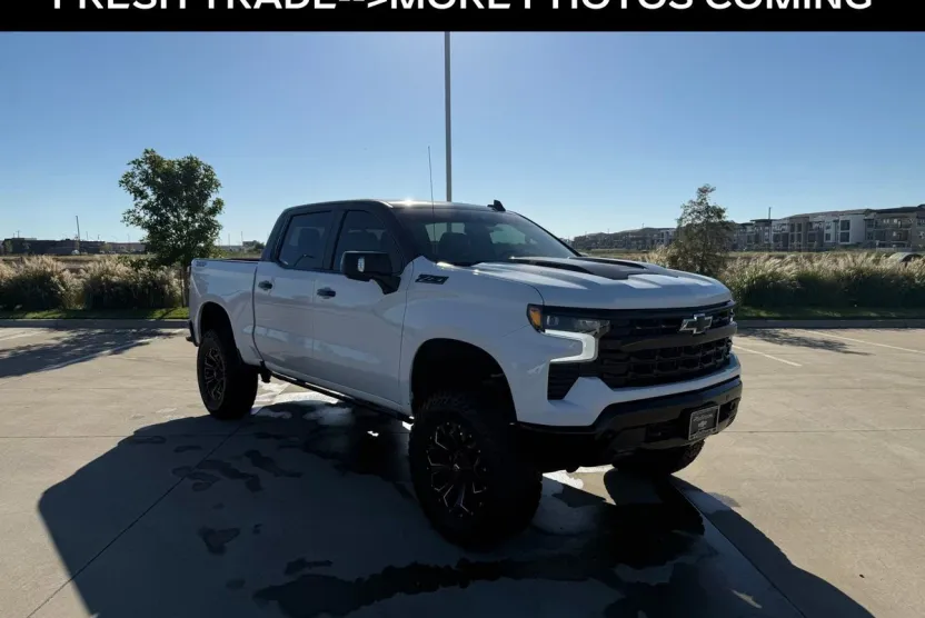 2024 Chevrolet Silverado 1500 LT Trail Boss photo 1
