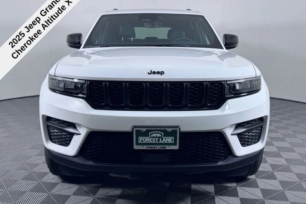 2025 Jeep Grand Cherokee Altitude X photo 1