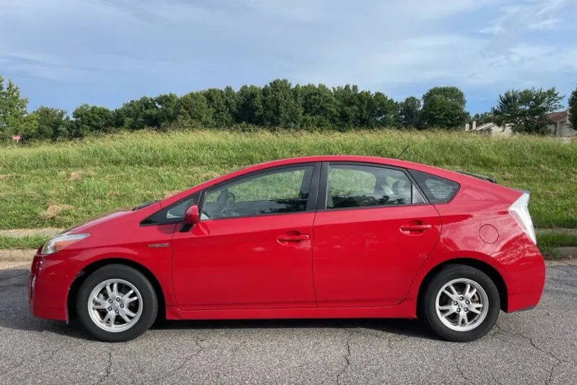 2010 Toyota Prius I photo 1