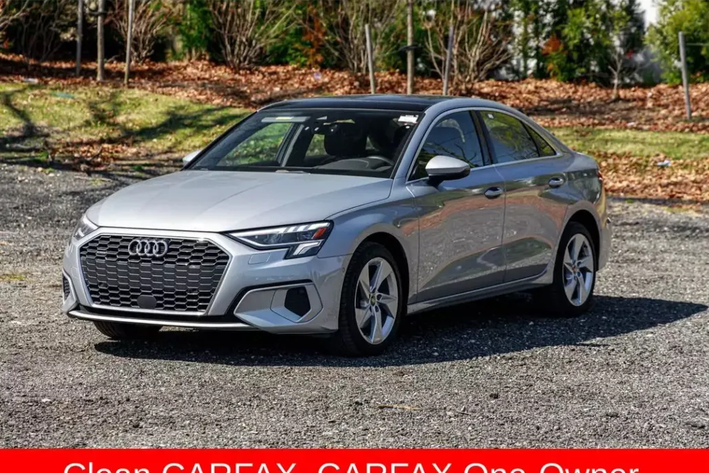 2023 Audi A3 40 Premium Plus photo 1