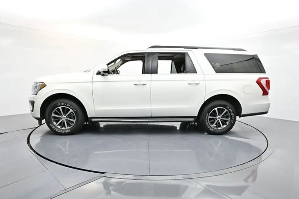 2021 Ford Expedition MAX XLT photo 1
