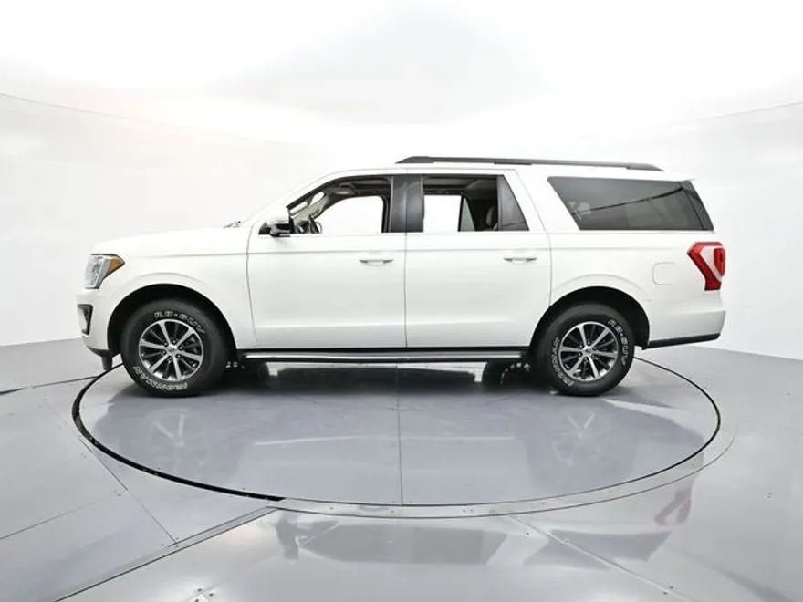 2021 Ford Expedition MAX XLT photo 1