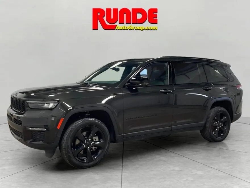 2024 Jeep Grand Cherokee Limited photo 1