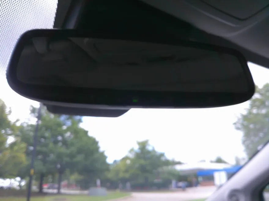 2024 Toyota Sienna XLE photo 1