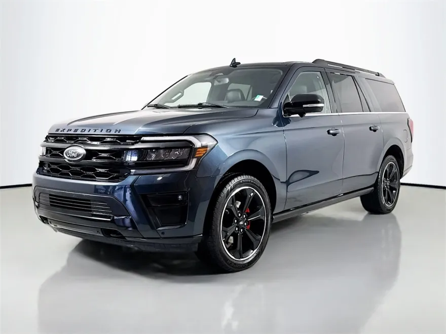 2023 Ford Expedition MAX Limited photo 1