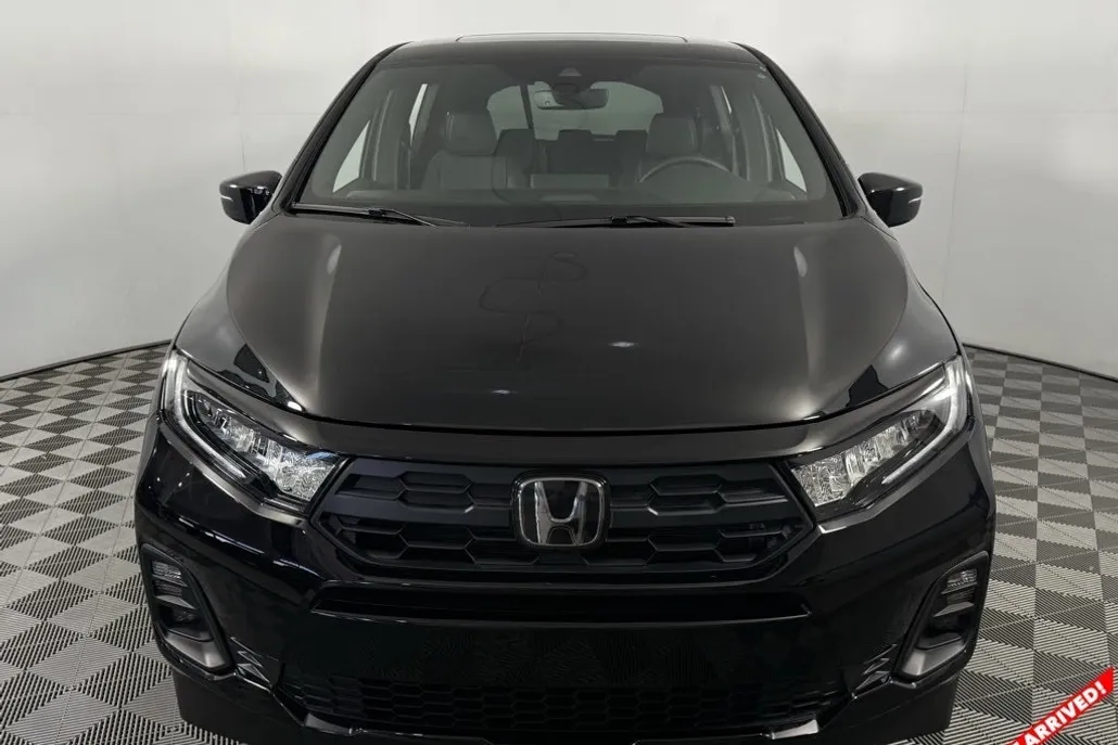2025 Honda Odyssey photo 1