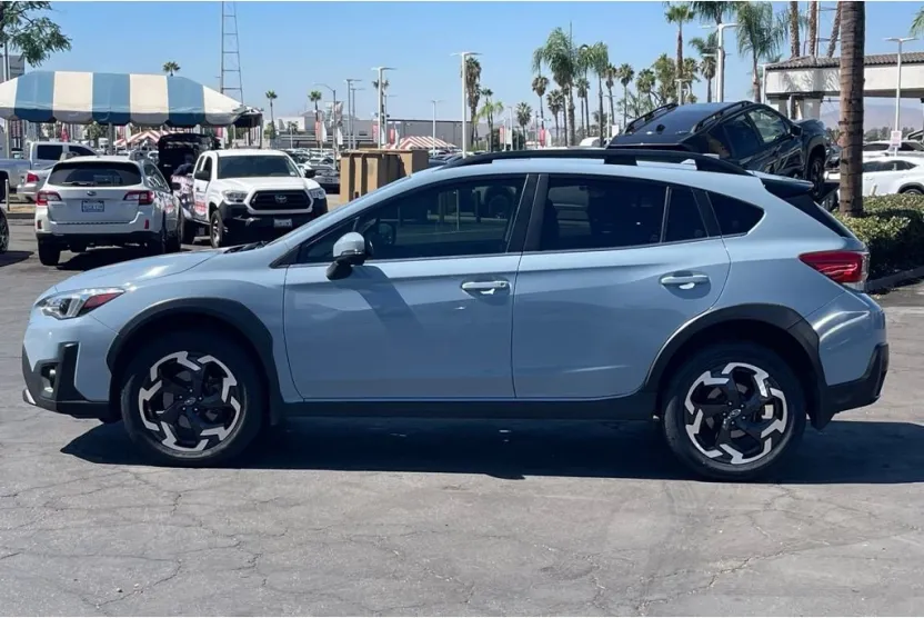 2022 Subaru Crosstrek Limited photo 1