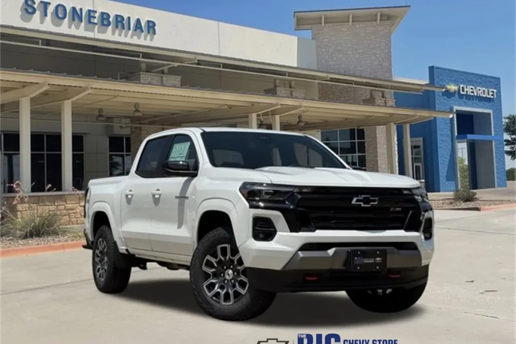 2026 Chevrolet Colorado Z71 photo 1