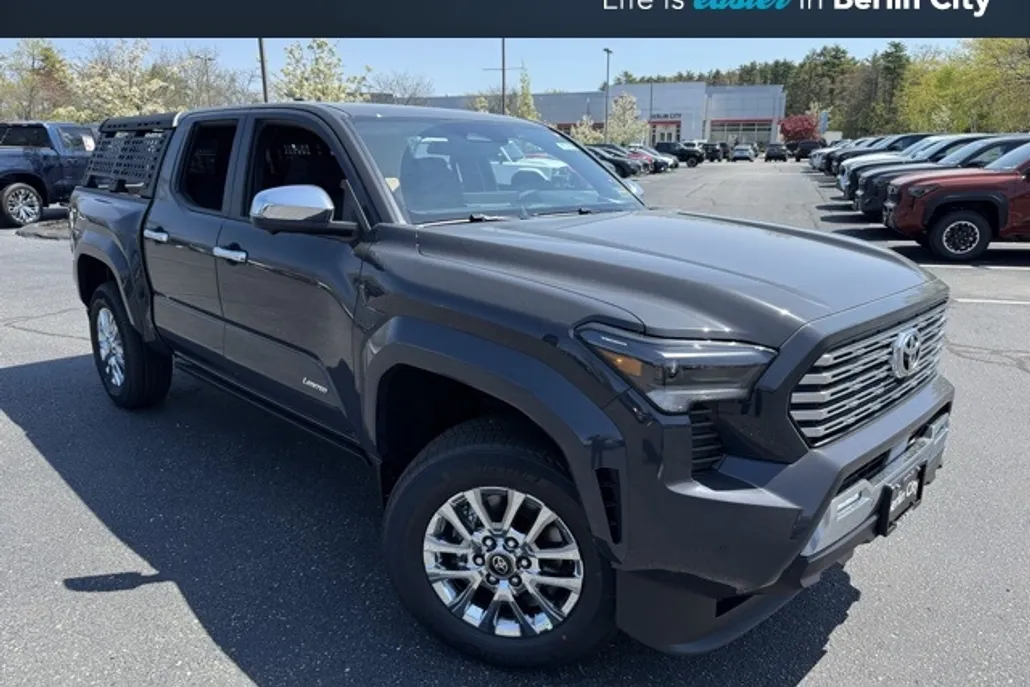 2025 Toyota Tacoma photo 1