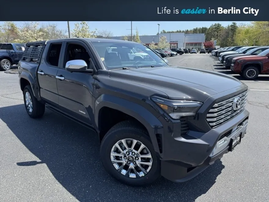 2025 Toyota Tacoma photo 1