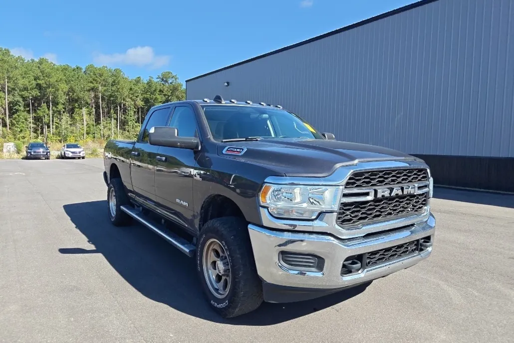 2020 Ram 2500 Tradesman photo 1