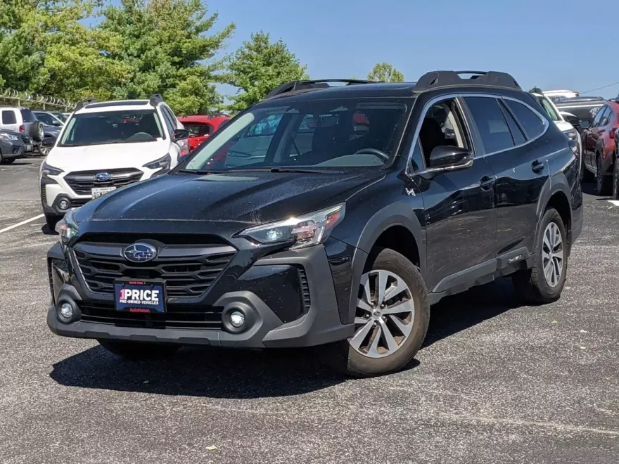 2023 Subaru Outback Premium photo 1
