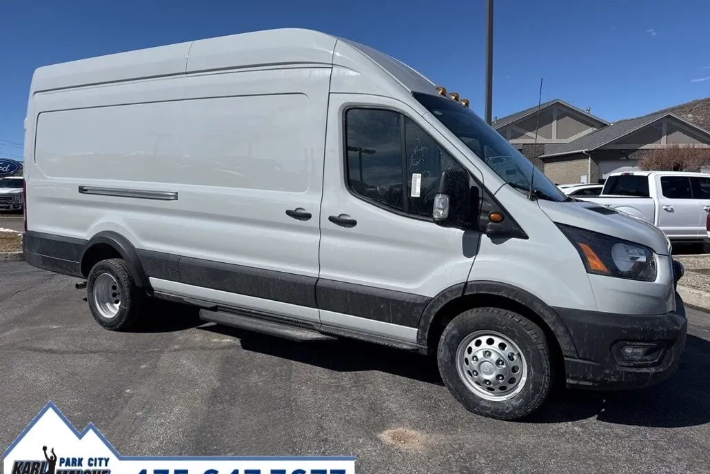2024 Ford Transit photo 1