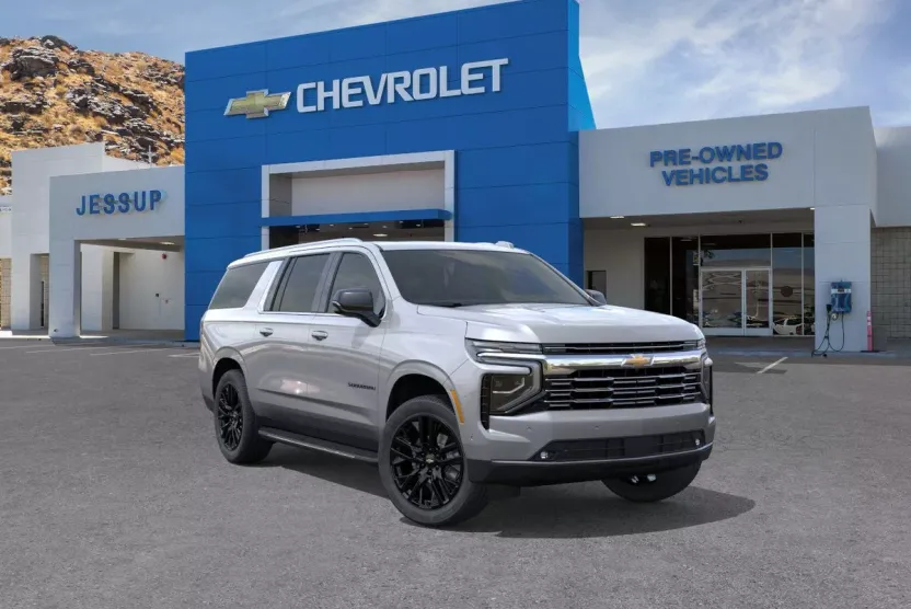 2026 Chevrolet Suburban Premier photo 1